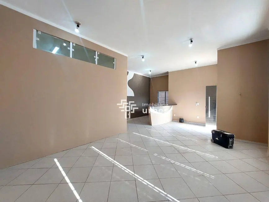 Foto 3 de Casa para alugar, 350m2 em Vila Medon, Americana - SP