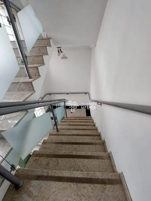 Foto 18 de Casa para alugar, 264m2 em Jardim São Paulo, Americana - SP