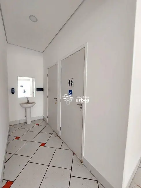 Sala Comercial para alugar, 232m2 em Centro, Americana - SP - imagem 5 Foto 5 de Sala Comercial para alugar, 232m2 em Centro, Americana - SP