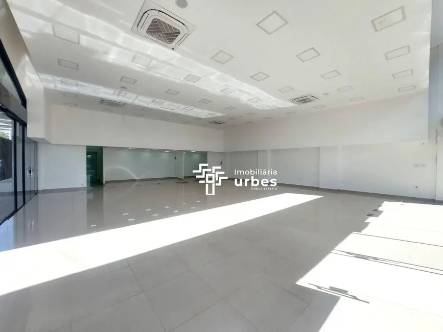 Foto 1 de Sala Comercial para alugar, 350m2 em Americana - SP
