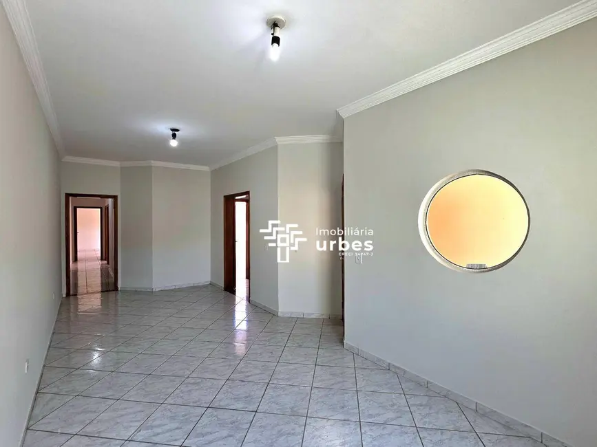 Casa com 3 quartos à venda, 150m2 em Vila Margarida, Americana - SP - imagem 4 Foto 4 de Casa com 3 quartos à venda, 150m2 em Vila Margarida, Americana - SP