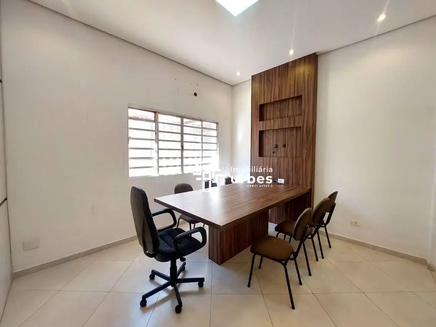 Casa para alugar, 265m2 em Centro, Americana - SP - imagem 5 Foto 5 de Casa para alugar, 265m2 em Centro, Americana - SP