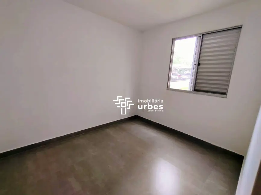 Foto 2 de Apartamento com 2 quartos à venda, 52m2 em Jardim Mirandola, Americana - SP