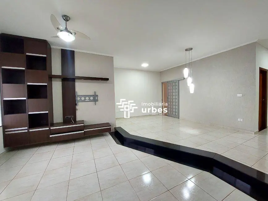 Foto 9 de Casa com 3 quartos para alugar, 312m2 em Jardim Ipiranga, Americana - SP