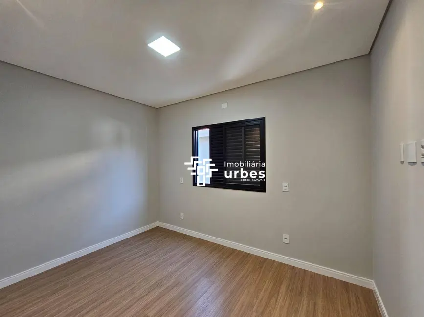 Foto 8 de Casa com 3 quartos para alugar, 260m2 em Nova Americana, Americana - SP