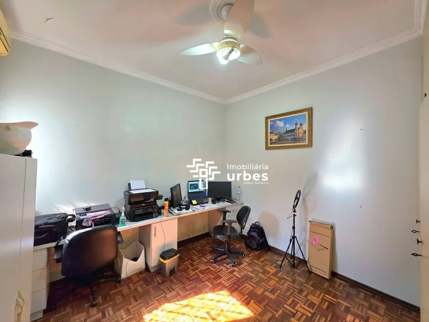 Foto 4 de Casa com 4 quartos à venda, 300m2 em Americana - SP