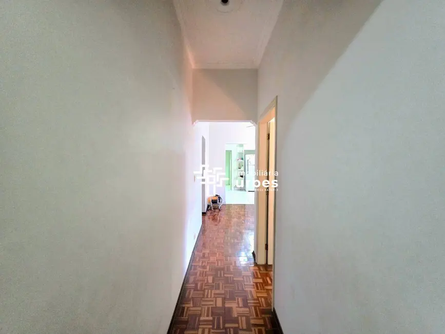 Foto 3 de Casa com 4 quartos à venda, 300m2 em Americana - SP