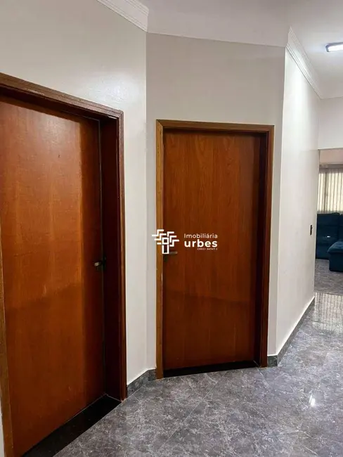 Casa com 3 quartos à venda, 200m2 em Nova Odessa - SP - imagem 6 Foto 6 de Casa com 3 quartos à venda, 200m2 em Nova Odessa - SP