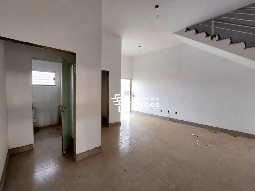 Foto 3 de Armazém / Galpão para alugar, 894m2 em Limeira - SP