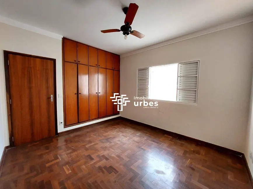 Foto 13 de Casa para alugar, 363m2 em Vila Santa Maria, Americana - SP