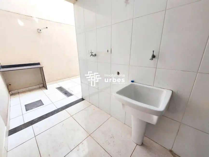 Apartamento com 2 quartos para alugar, 70m2 em Parque Residencial Jaguari, Americana - SP - imagem 8 Foto 8 de Apartamento com 2 quartos para alugar, 70m2 em Parque Residencial Jaguari, Americana - SP