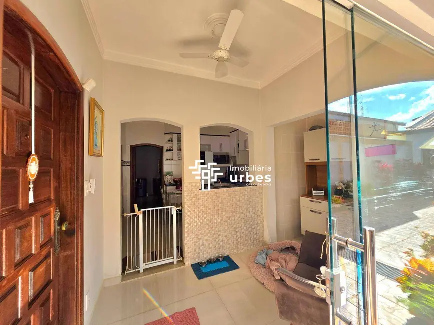 Foto 8 de Casa com 3 quartos à venda, 365m2 em Vila Belvedere, Americana - SP