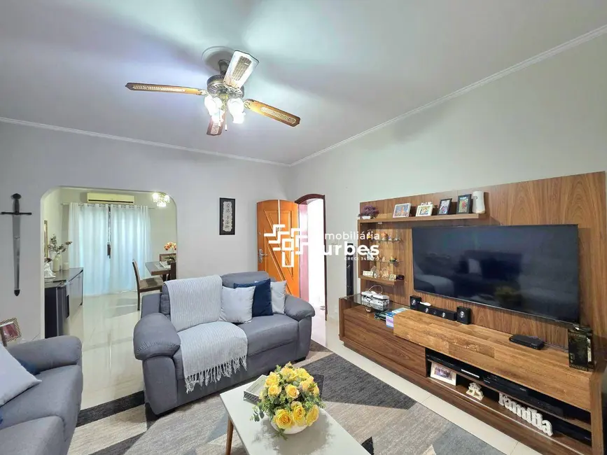 Foto 1 de Casa com 3 quartos à venda, 365m2 em Vila Belvedere, Americana - SP