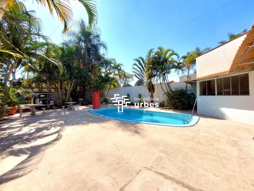 Chácara com 2 quartos para alugar, 250m2 em Nova Odessa - SP - imagem 6 Foto 6 de Chácara com 2 quartos para alugar, 250m2 em Nova Odessa - SP