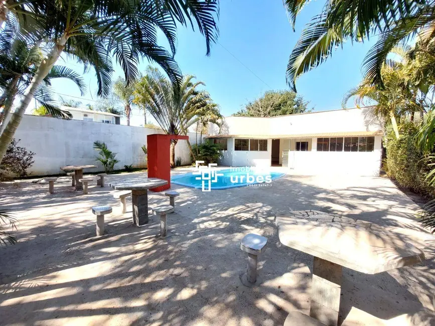 Chácara com 2 quartos para alugar, 250m2 em Nova Odessa - SP - imagem 5 Foto 5 de Chácara com 2 quartos para alugar, 250m2 em Nova Odessa - SP