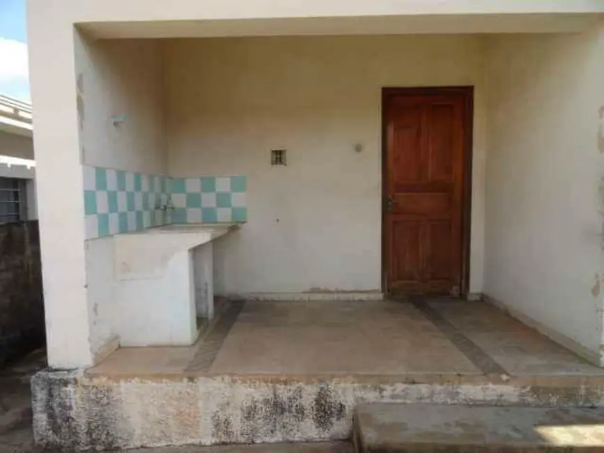 Foto 9 de Casa com 2 quartos à venda, 330m2 em Vila Santa Maria, Americana - SP