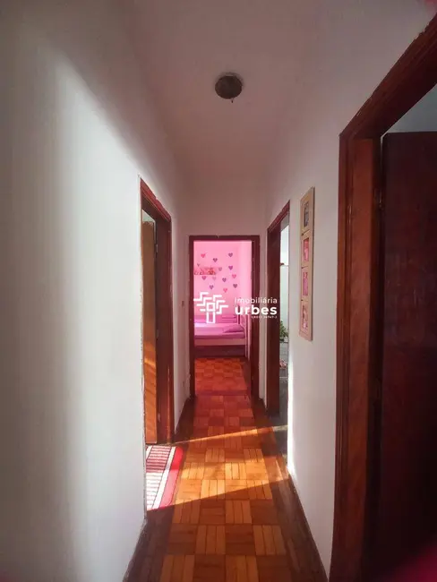 Foto 3 de Casa com 2 quartos à venda, 113m2 em Vila Santa Maria, Americana - SP