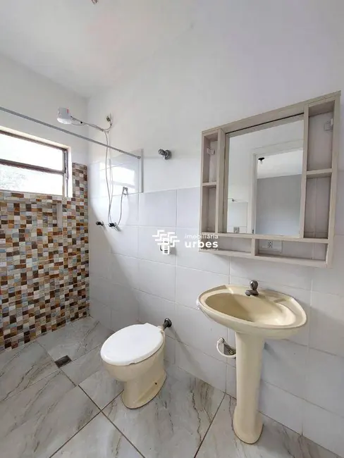 Casa com 3 quartos para alugar, 150m2 em Jardim Lizandra, Americana - SP - imagem 8 Foto 8 de Casa com 3 quartos para alugar, 150m2 em Jardim Lizandra, Americana - SP