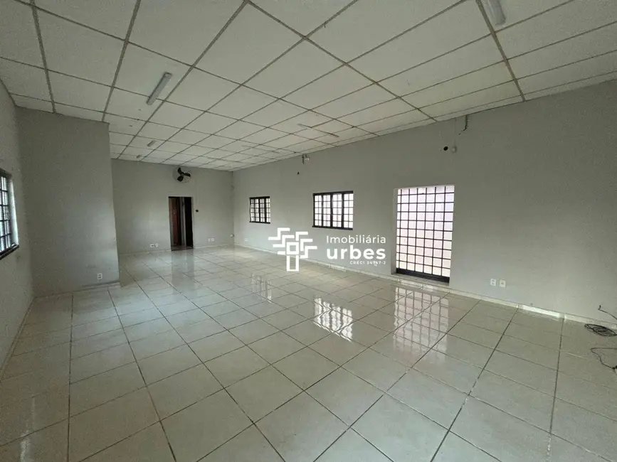 Foto 13 de Casa para alugar, 350m2 em Vila Rehder, Americana - SP