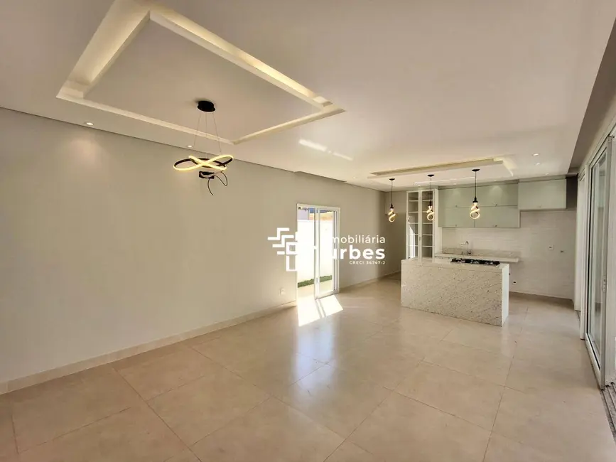 Casa de Condomínio com 3 quartos à venda e para alugar, 490m2 em Nova Odessa - SP - imagem 4 Foto 4 de Casa de Condomínio com 3 quartos à venda e para alugar, 490m2 em Nova Odessa - SP