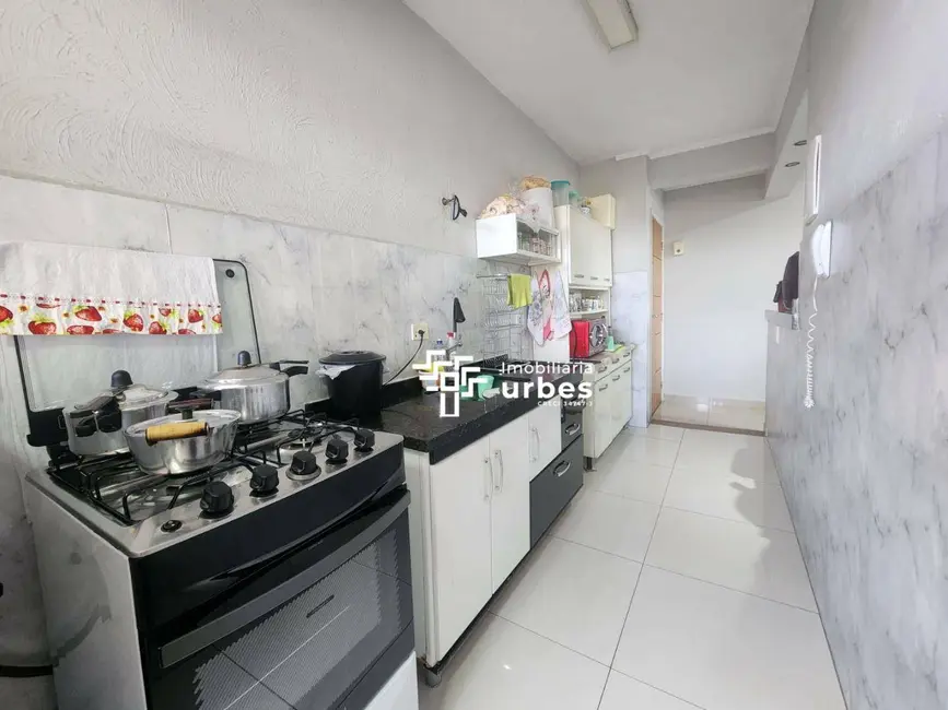 Foto 3 de Apartamento com 2 quartos à venda, 67m2 em Chácara Machadinho I, Americana - SP