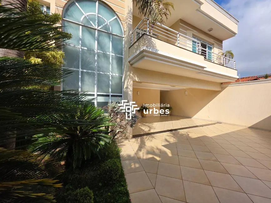 Foto 2 de Casa com 3 quartos à venda e para alugar, 390m2 em Vila Nossa Senhora de Fátima, Americana - SP