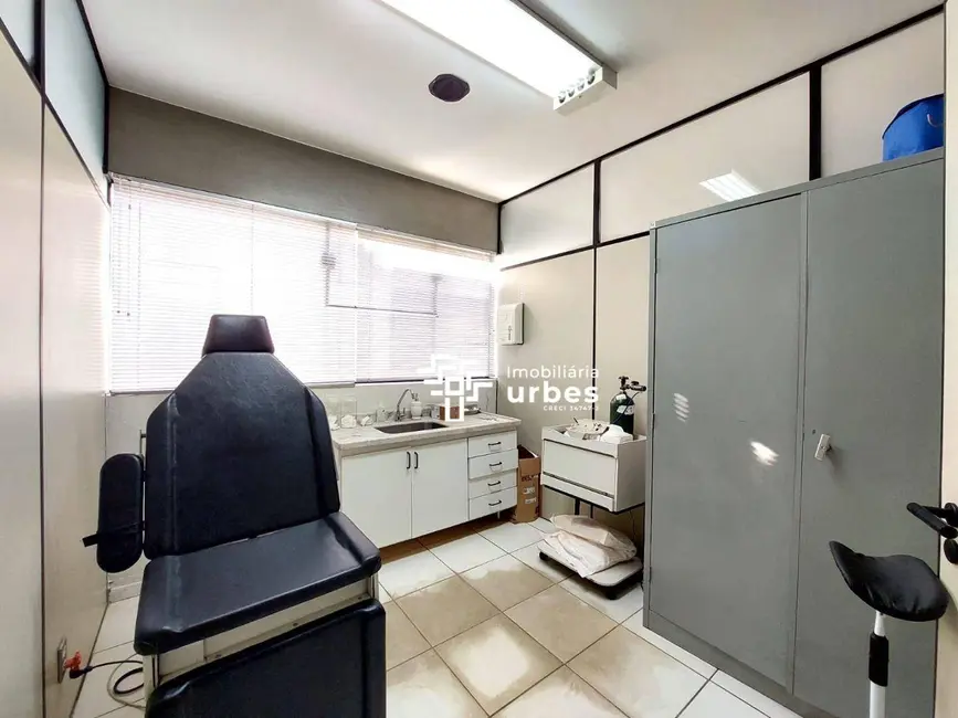 Foto 14 de Casa para alugar, 335m2 em Vila Medon, Americana - SP