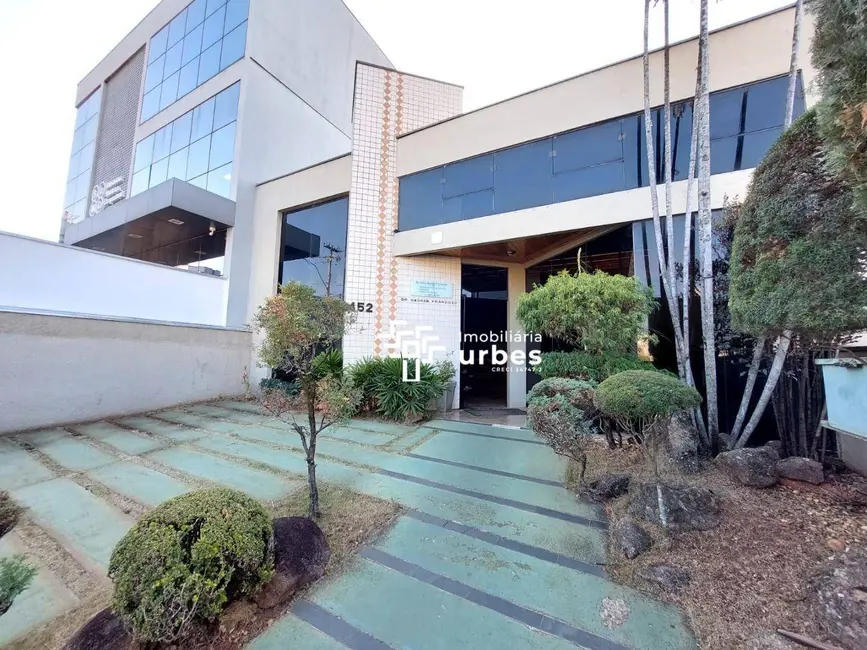 Casa para alugar, 335m2 em Vila Medon, Americana - SP - imagem 1 Foto 1 de Casa para alugar, 335m2 em Vila Medon, Americana - SP