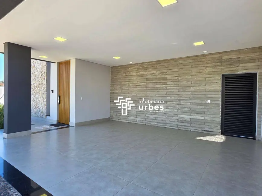 Foto 2 de Casa de Condomínio com 4 quartos à venda, 498m2 em Chácara Letônia, Americana - SP