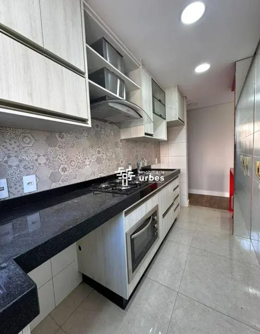 Foto 1 de Apartamento com 2 quartos à venda, 45m2 em Cariobinha, Americana - SP