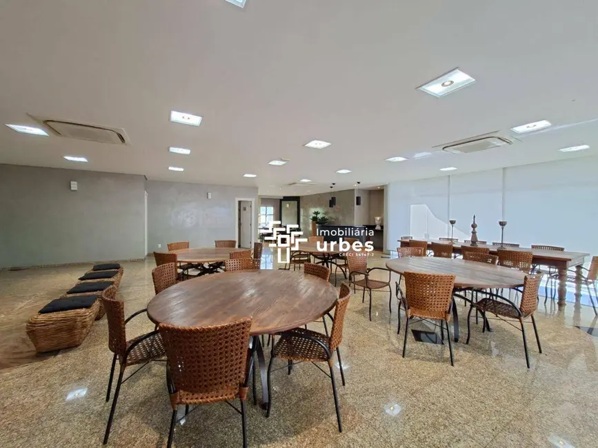 Apartamento com 3 quartos para alugar, 462m2 em Centro, Americana - SP - imagem 6 Foto 6 de Apartamento com 3 quartos para alugar, 462m2 em Centro, Americana - SP