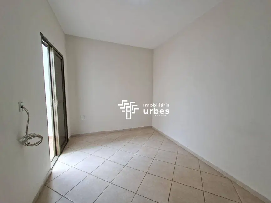 Casa com 3 quartos para alugar, 150m2 em Parque Residencial Jaguari, Americana - SP - imagem 8 Foto 8 de Casa com 3 quartos para alugar, 150m2 em Parque Residencial Jaguari, Americana - SP