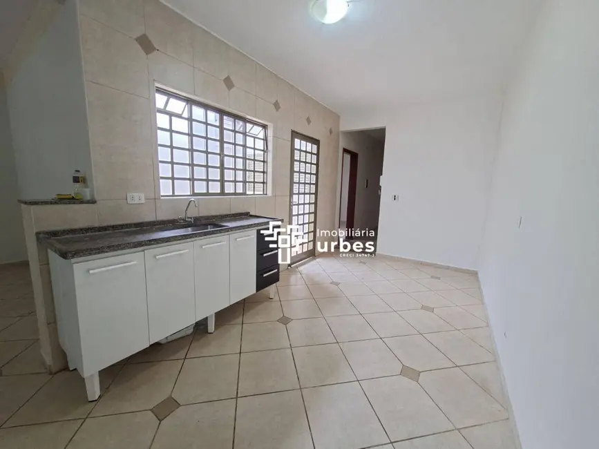 Casa com 3 quartos para alugar, 150m2 em Parque Residencial Jaguari, Americana - SP - imagem 3 Foto 3 de Casa com 3 quartos para alugar, 150m2 em Parque Residencial Jaguari, Americana - SP