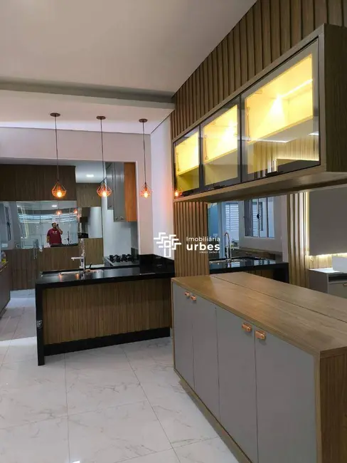 Foto 4 de Casa com 3 quartos à venda, 150m2 em Jardim Terramérica III, Americana - SP