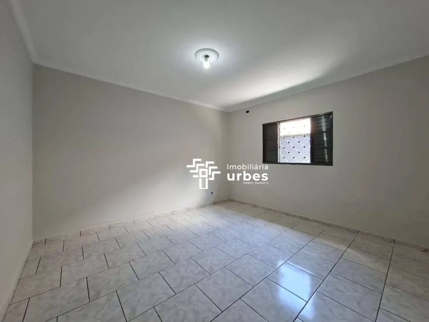 Foto 9 de Casa com 2 quartos para alugar, 150m2 em Jardim Brasil, Americana - SP