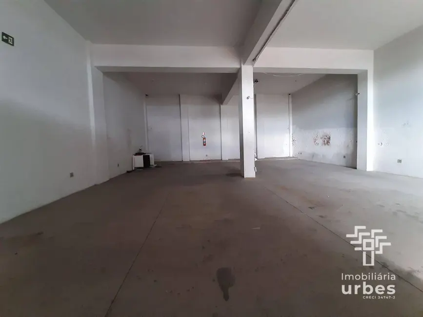 Foto 5 de Sala Comercial para alugar, 196m2 em Vila Louricilda, Americana - SP