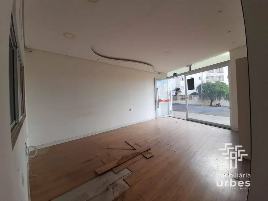 Foto 3 de Sala Comercial para alugar, 196m2 em Vila Louricilda, Americana - SP
