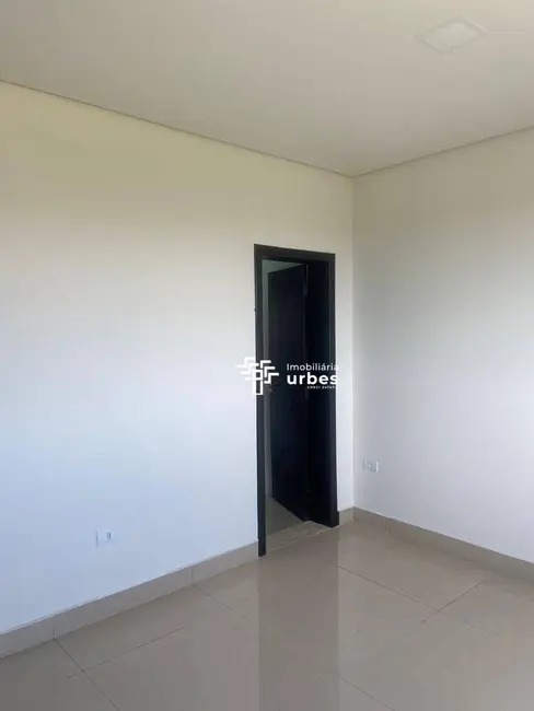 Foto 13 de Casa para alugar, 150m2 em Vila Santa Maria, Americana - SP