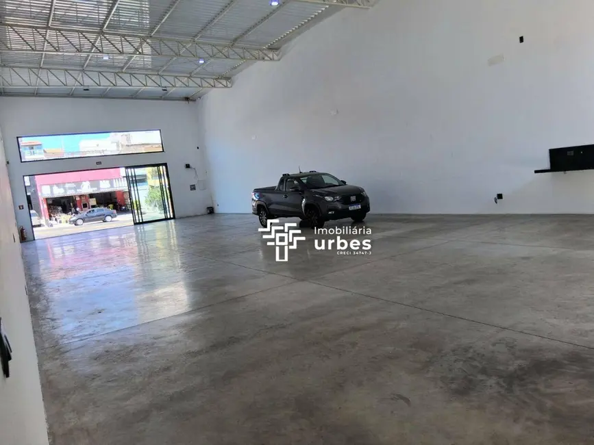 Foto 2 de Sala Comercial para alugar, 330m2 em Jardim Bela Vista, Americana - SP