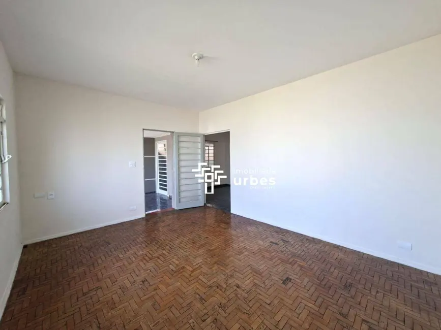 Casa com 3 quartos para alugar, 270m2 em Jardim São Vito, Americana - SP - imagem 4 Foto 4 de Casa com 3 quartos para alugar, 270m2 em Jardim São Vito, Americana - SP