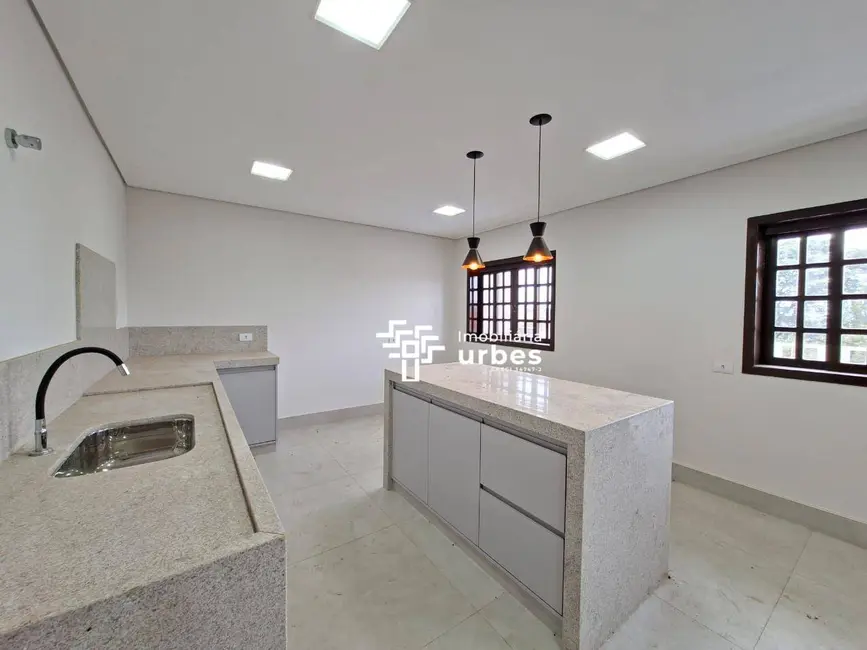 Casa com 4 quartos para alugar, 331m2 em Vila Santa Maria, Americana - SP - imagem 9 Foto 9 de Casa com 4 quartos para alugar, 331m2 em Vila Santa Maria, Americana - SP