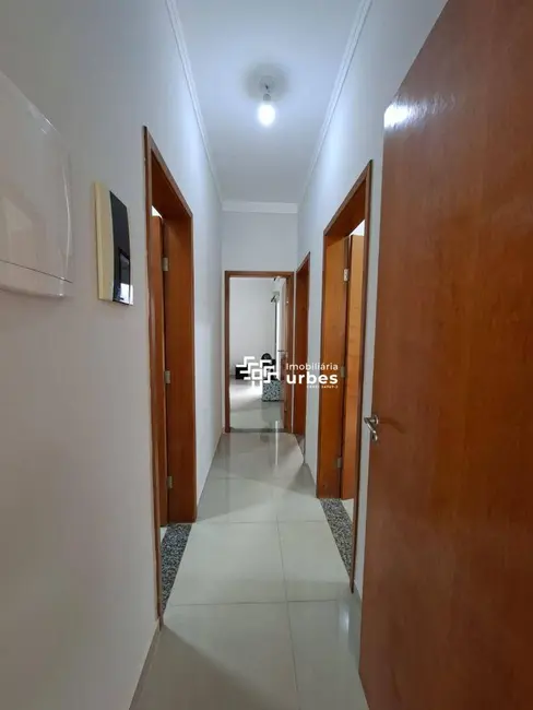 Casa com 3 quartos para alugar, 156m2 em Jardim Terramérica III, Americana - SP - imagem 9 Foto 9 de Casa com 3 quartos para alugar, 156m2 em Jardim Terramérica III, Americana - SP