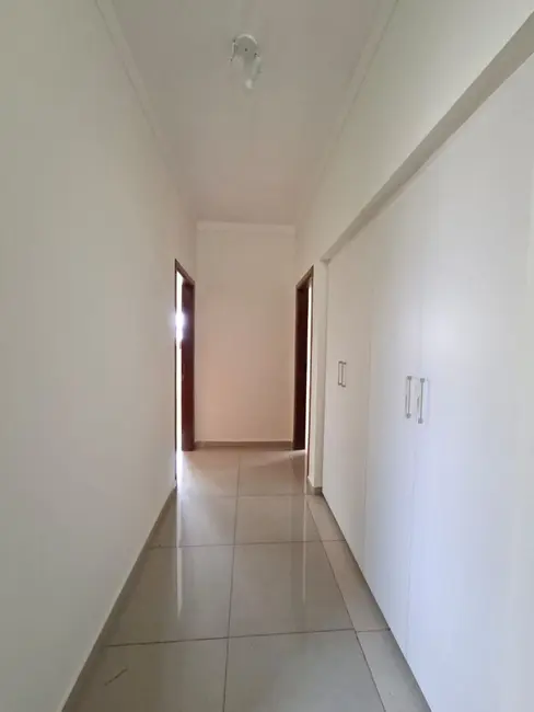 Foto 24 de Casa para alugar, 350m2 em Vila Medon, Americana - SP