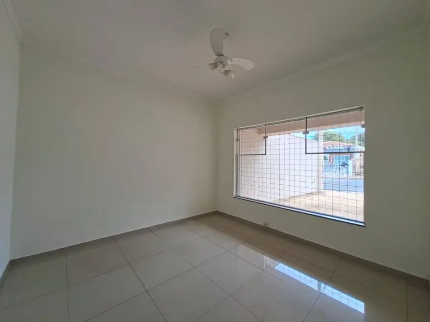 Foto 17 de Casa para alugar, 350m2 em Vila Medon, Americana - SP