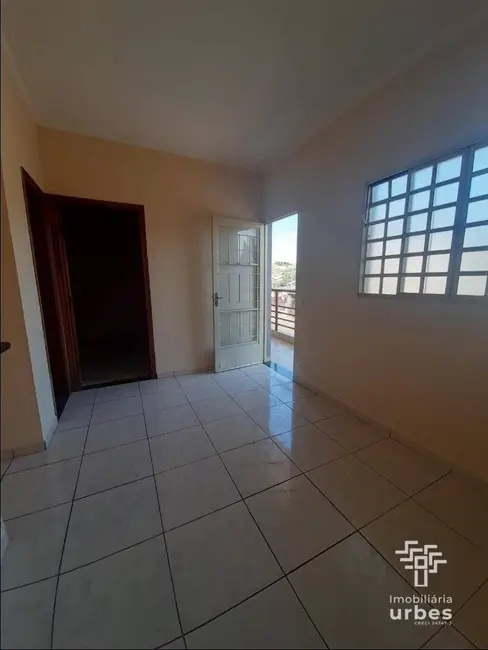 Foto 2 de Kitnet com 1 quarto para alugar, 40m2 em Vila Mathiesen, Americana - SP