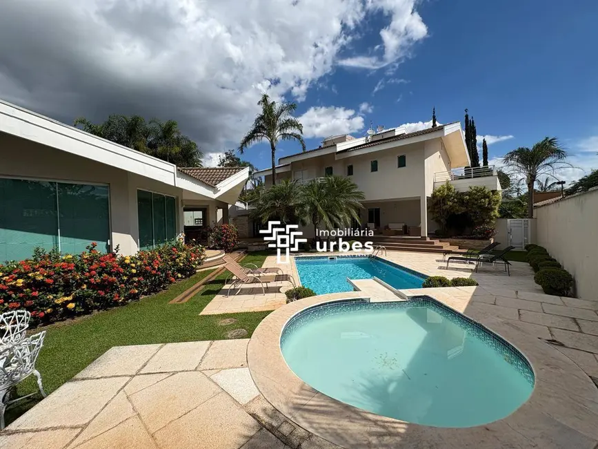 Casa de Condomínio com 3 quartos para alugar, 900m2 em Vale das Paineiras, Americana - SP - imagem 1 Foto 1 de Casa de Condomínio com 3 quartos para alugar, 900m2 em Vale das Paineiras, Americana - SP