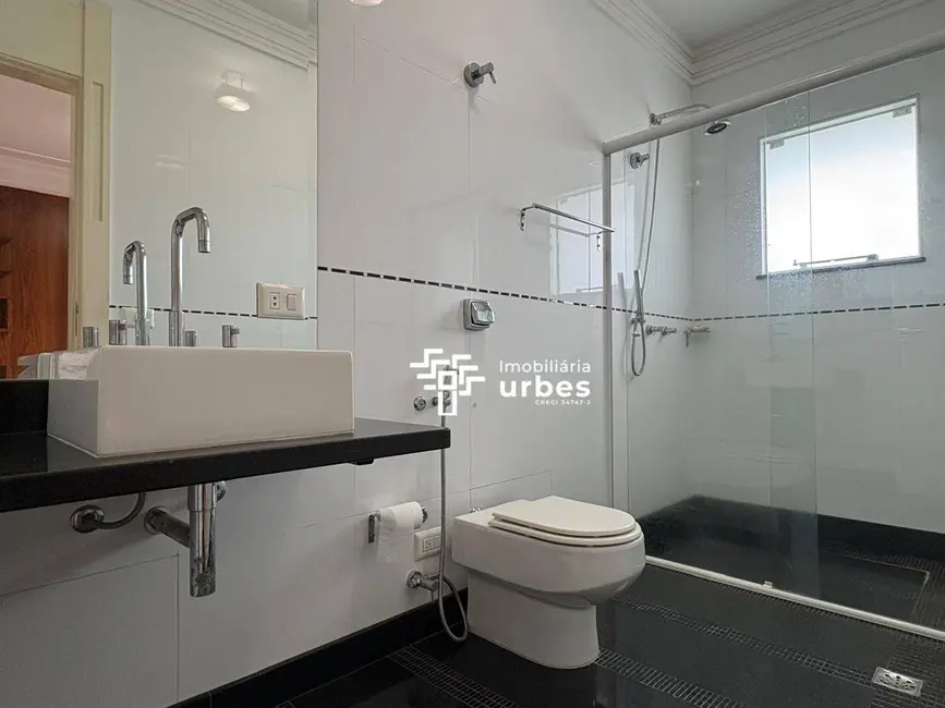 Casa de Condomínio com 3 quartos para alugar, 900m2 em Vale das Paineiras, Americana - SP - imagem 8 Foto 8 de Casa de Condomínio com 3 quartos para alugar, 900m2 em Vale das Paineiras, Americana - SP