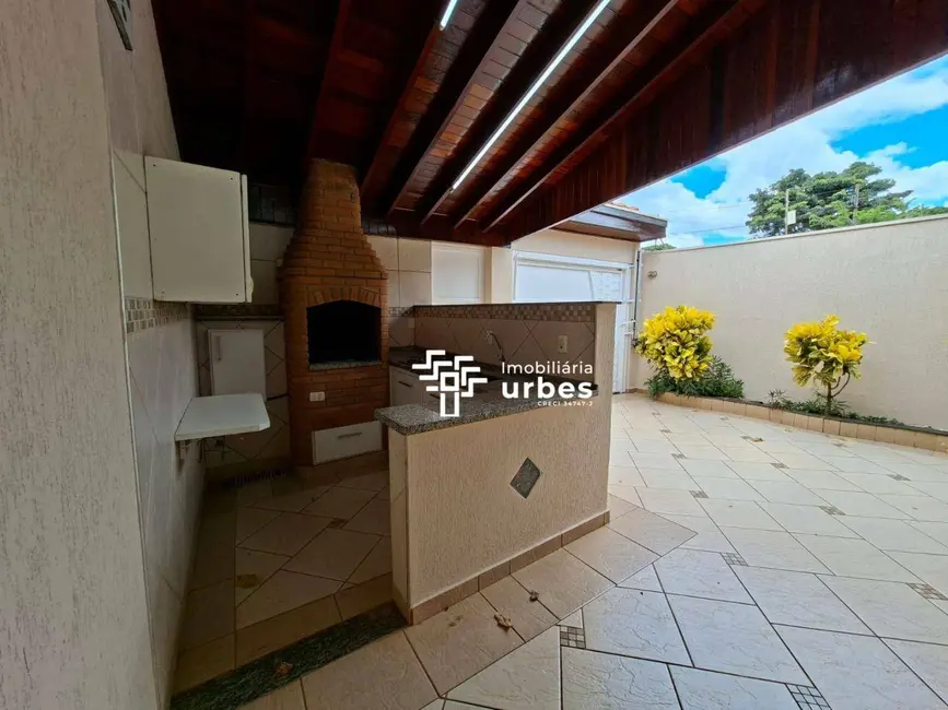 Casa com 3 quartos para alugar, 162m2 em Jardim Amélia, Americana - SP - imagem 2 Foto 2 de Casa com 3 quartos para alugar, 162m2 em Jardim Amélia, Americana - SP
