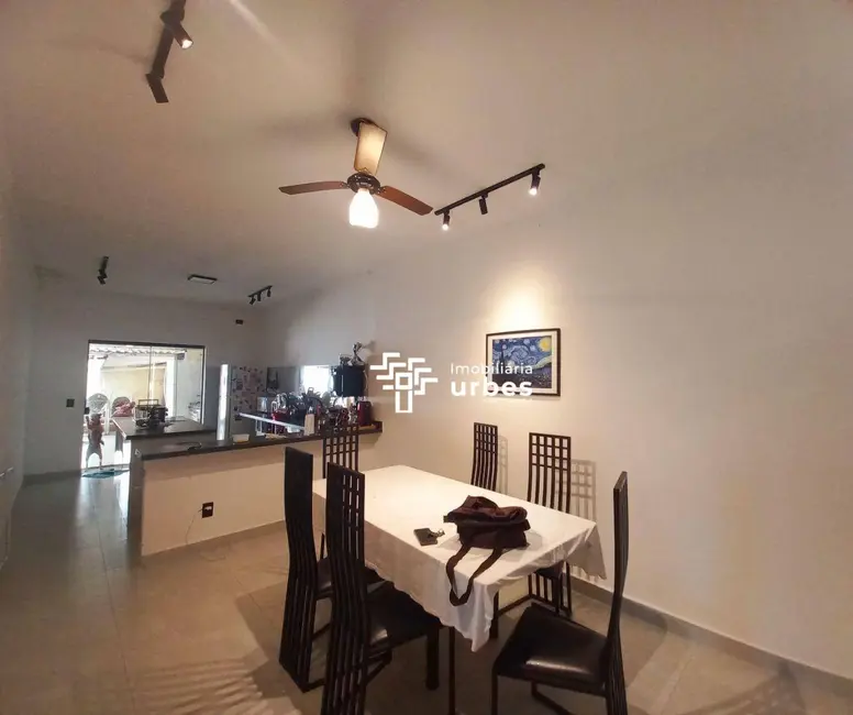 Foto 6 de Casa com 3 quartos à venda, 321m2 em Parque Novo Mundo, Americana - SP