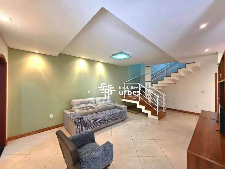 Foto 5 de Casa com 6 quartos à venda, 300m2 em Americana - SP